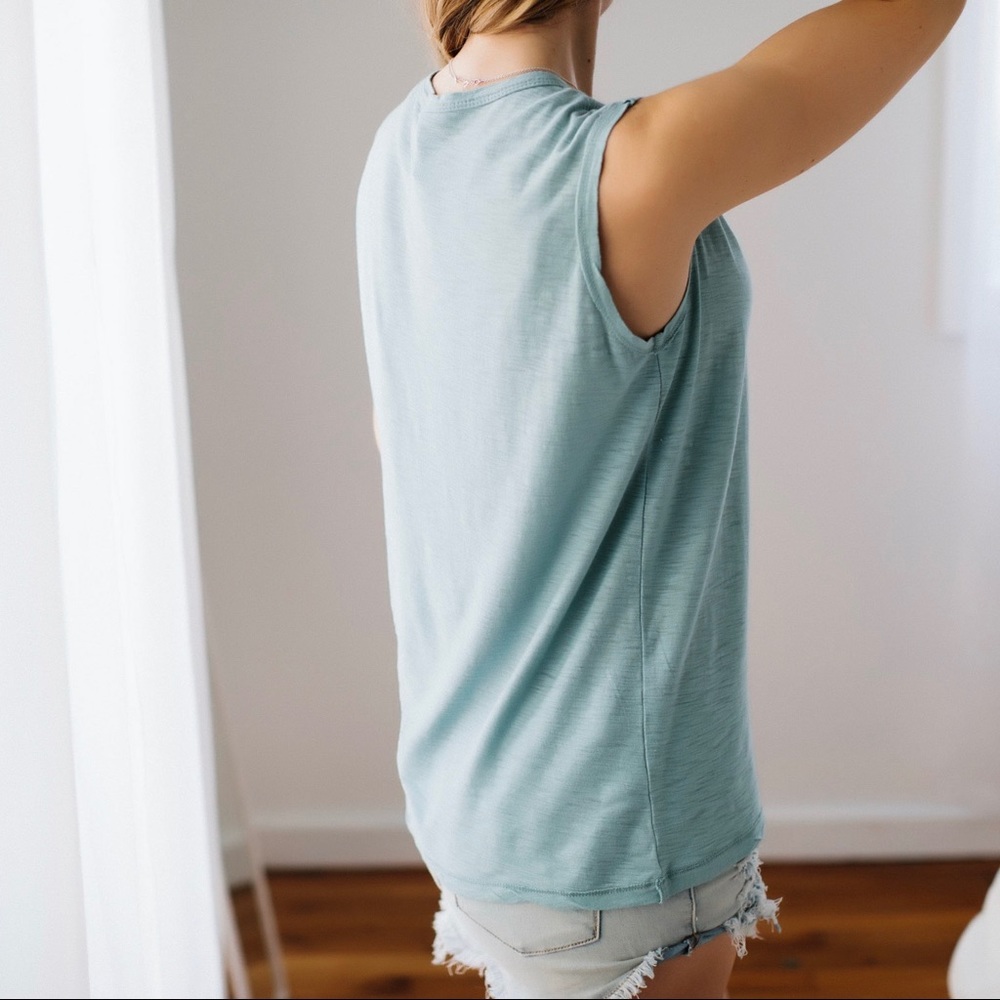 SoldOut11thStreet - Picture 5 of 5